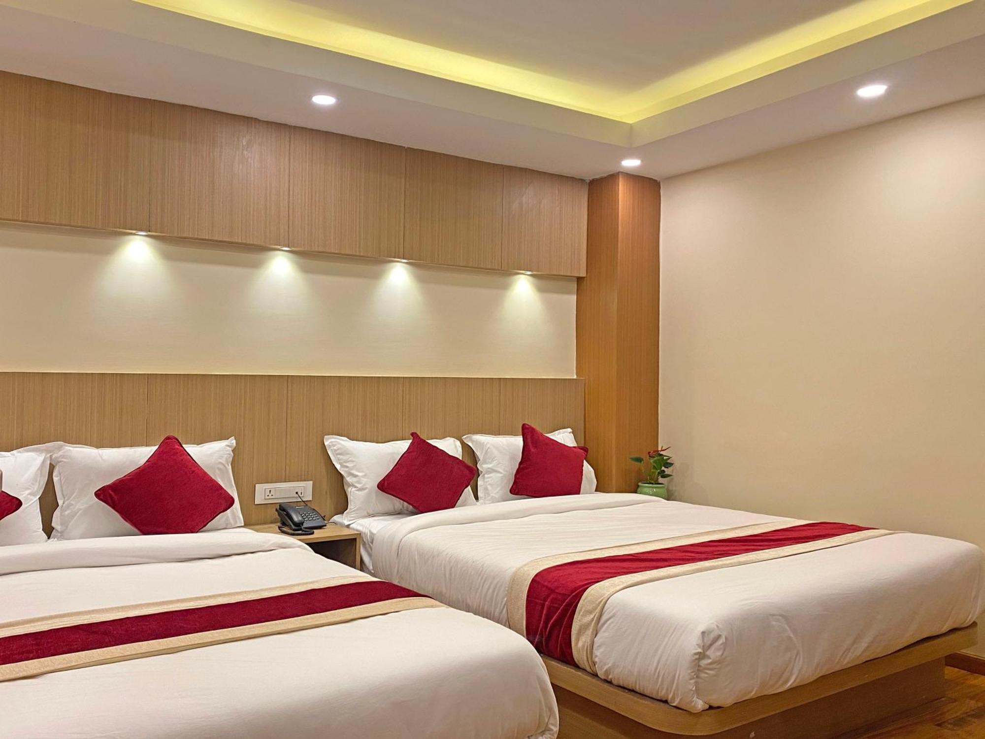 Hotel Nilakantha Pvt. Ltd Kathmandu Exterior photo